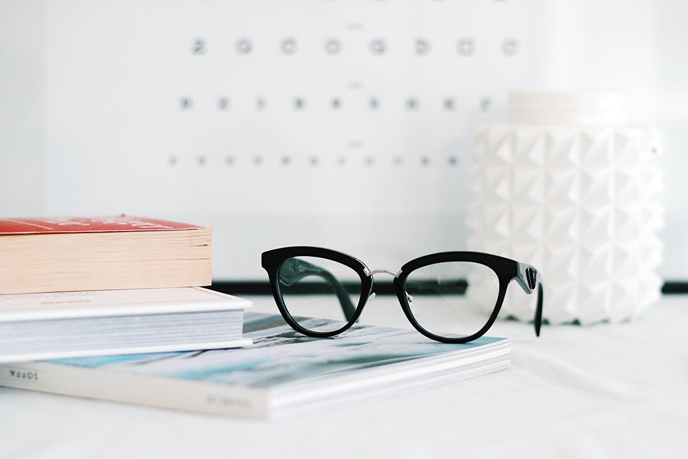 visiting eye doctor, eye exam, prescription glasses, buying prescription glasses online, eyerim blog
